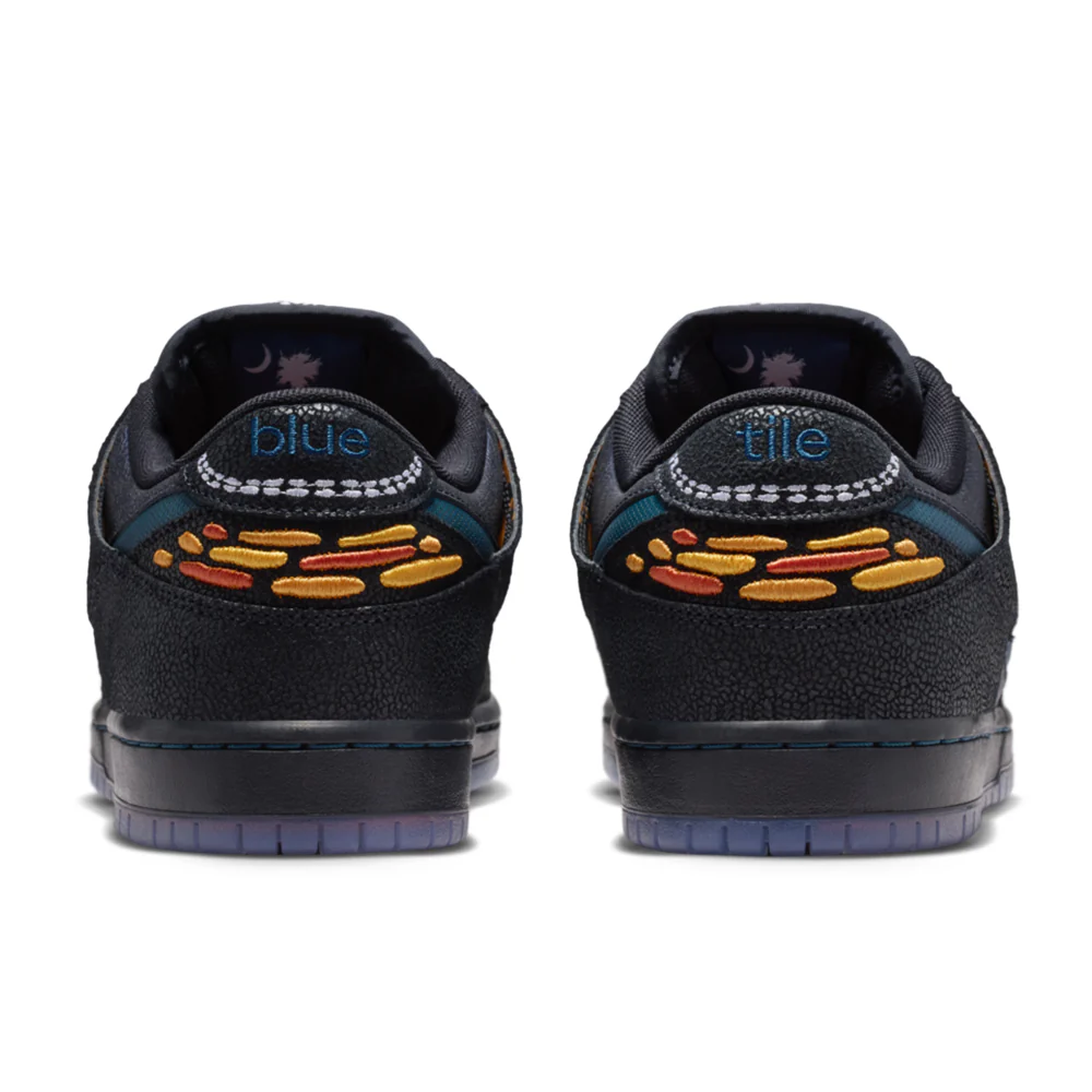 Nike SB - x Bluetile Dunk Low Pro QS (Black/Marina White) - Image 5